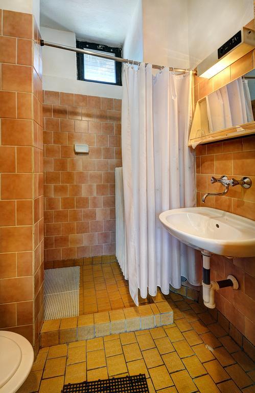 Villa Bungalovy Fis Economy Štrbské Pleso Exterior foto